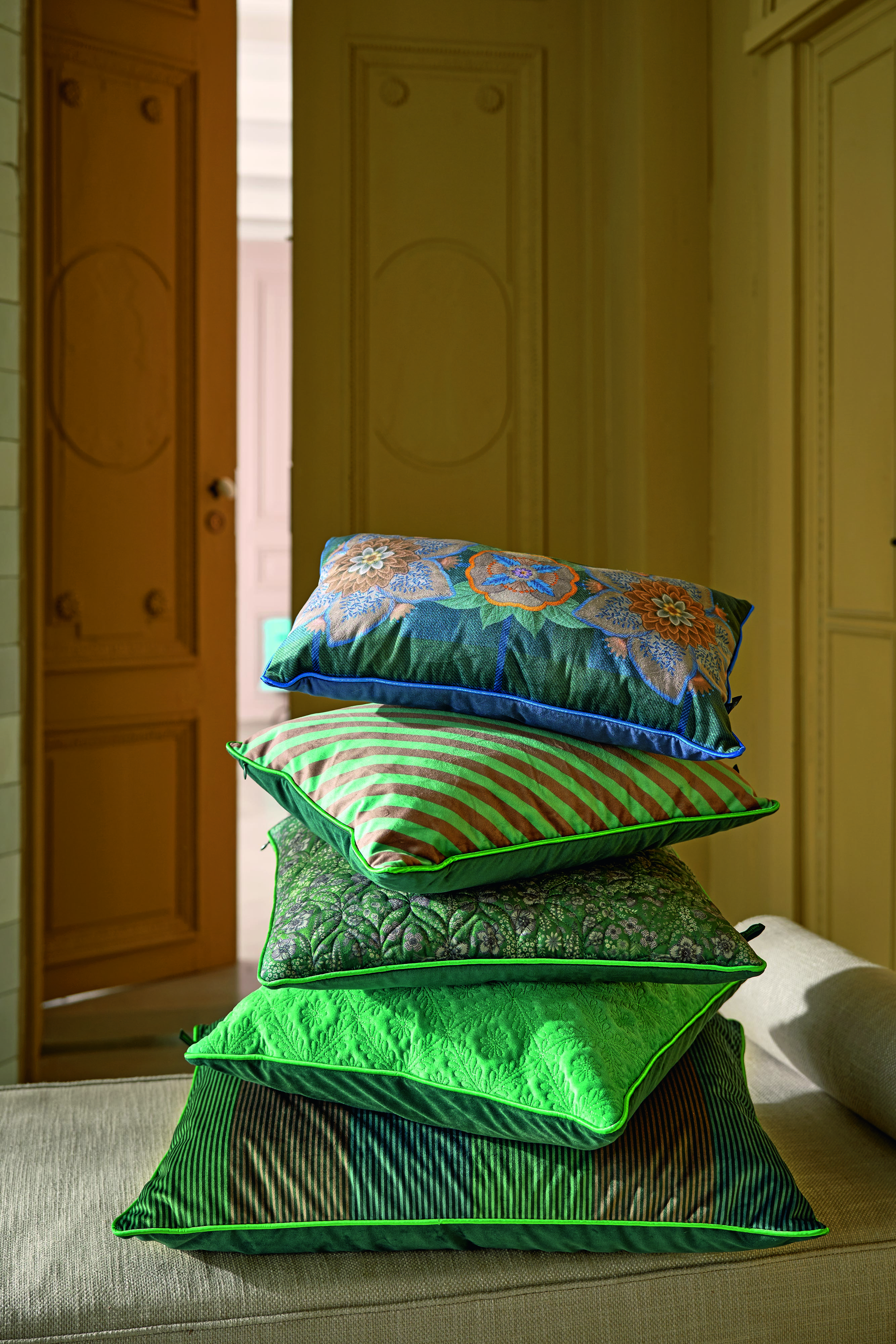 Pip Studio Home Deco FW2025 Cushions Green 02